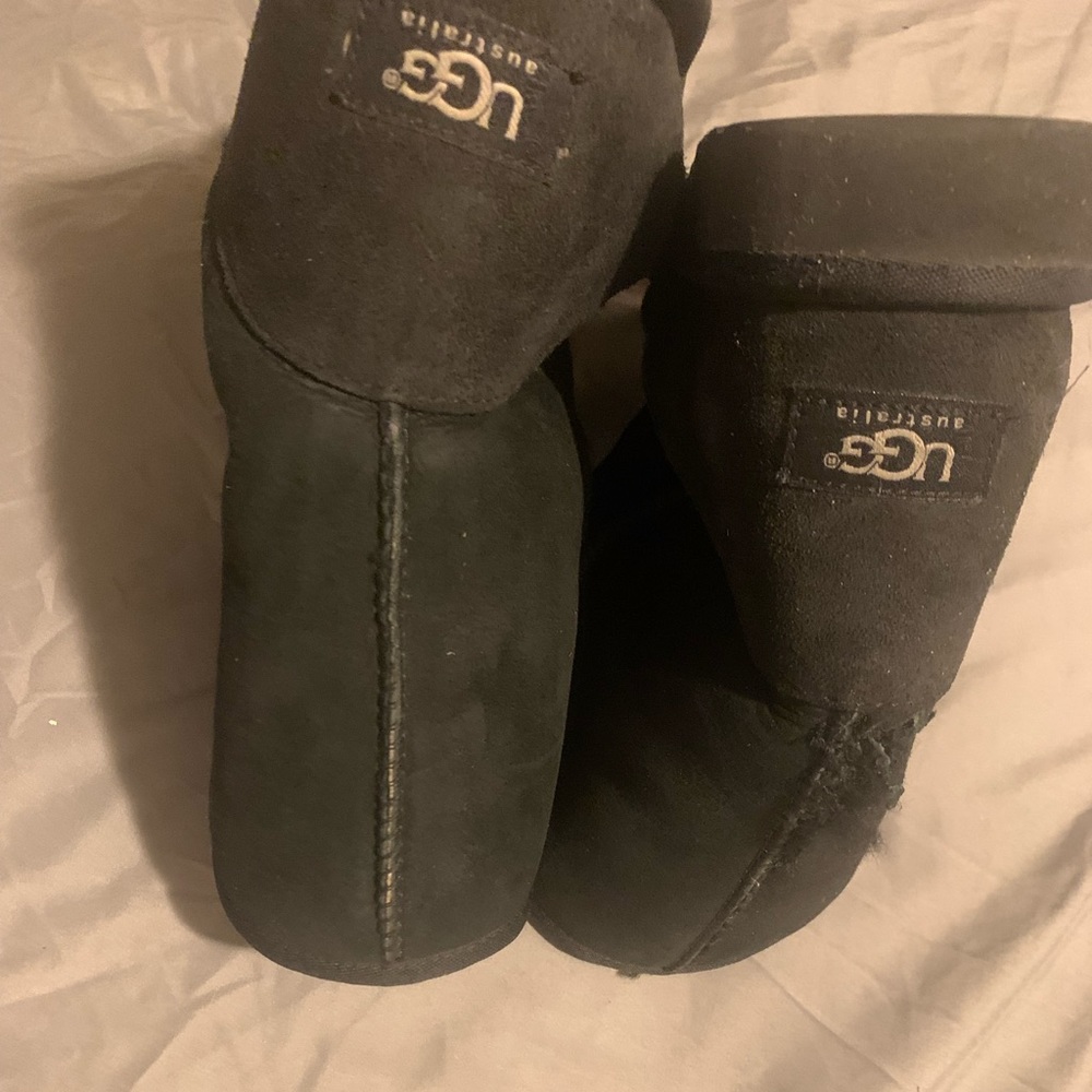 Please check all pictures before purchase thanks